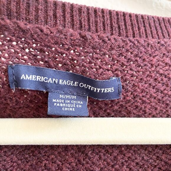 American Eagle Womens Size M Burgundy Maroon Long Sleeve Pullover Knit Sweater - Picture 3 of 9